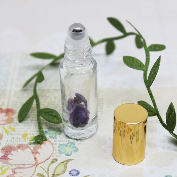 Other - 💋 5 ml amethyst roll on bottle